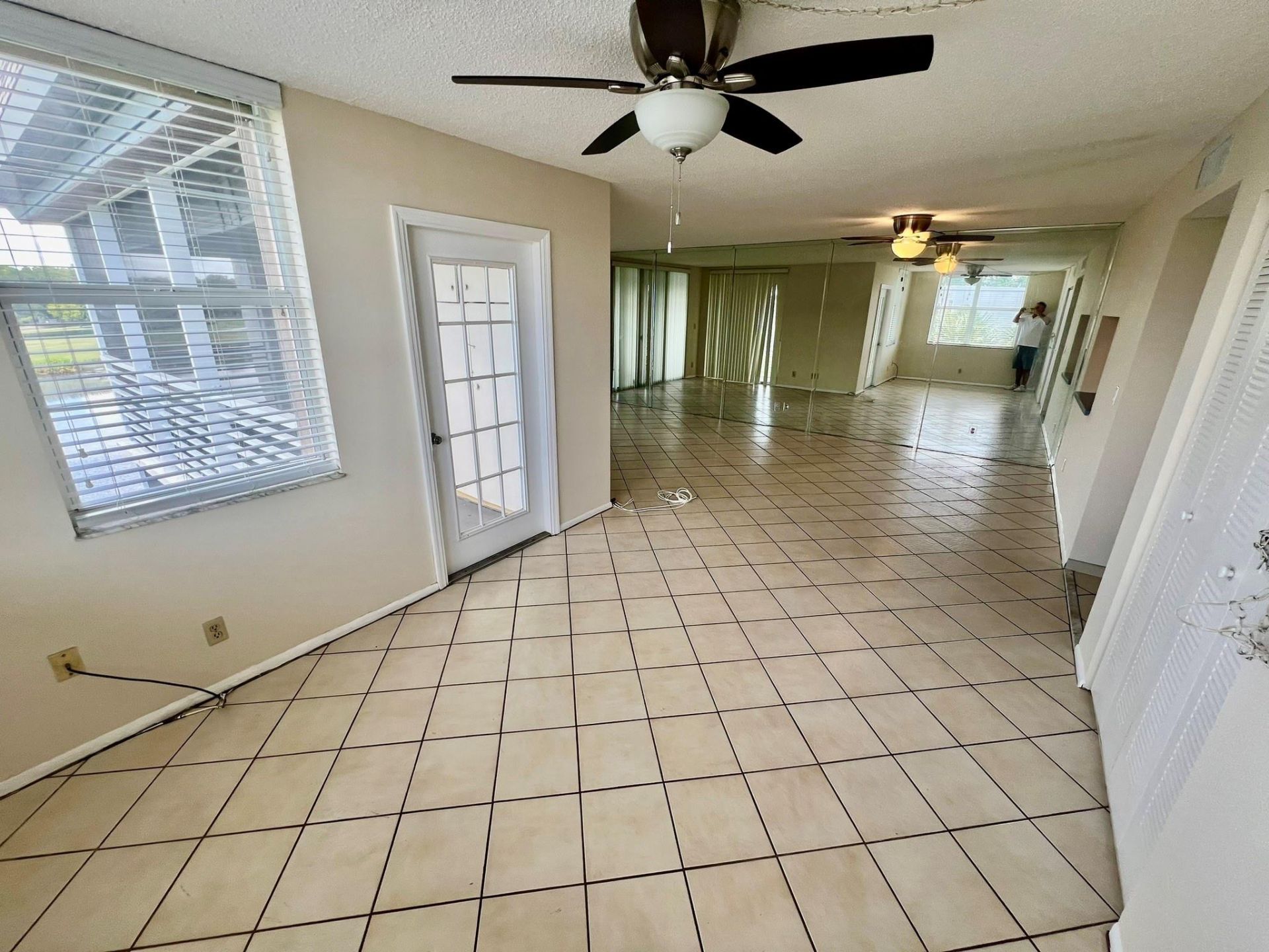 9450 Poinciana Place, Unit 416, Davie, FL 33324 Photo
