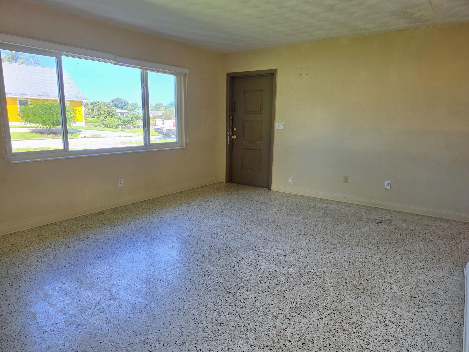 4651 SE Chatham Avenue, Stuart, FL 34997 Photo
