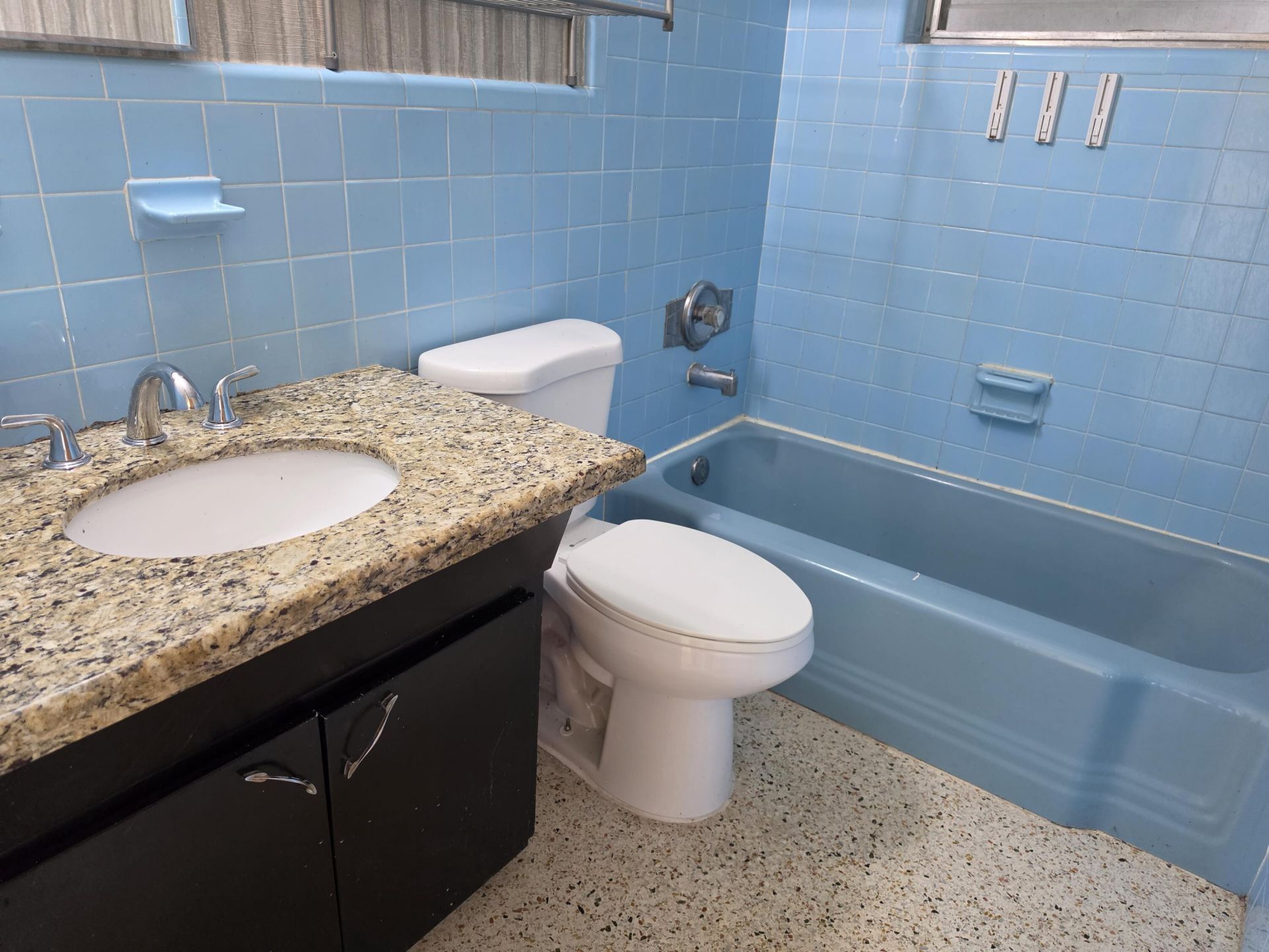 4651 SE Chatham Avenue, Stuart, FL 34997 Photo