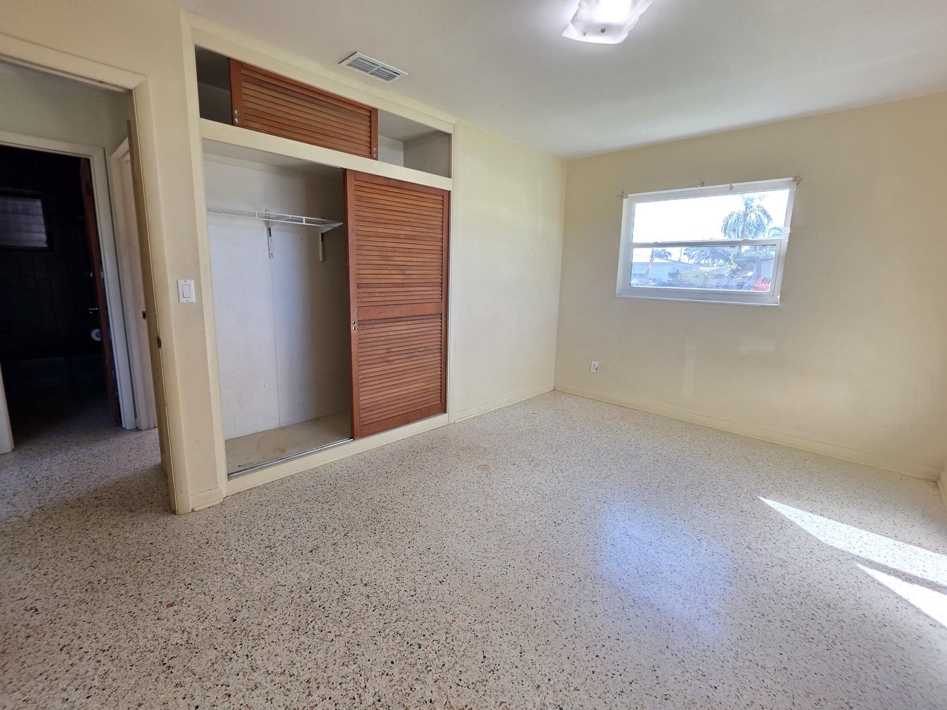 4651 SE Chatham Avenue, Stuart, FL 34997 Photo
