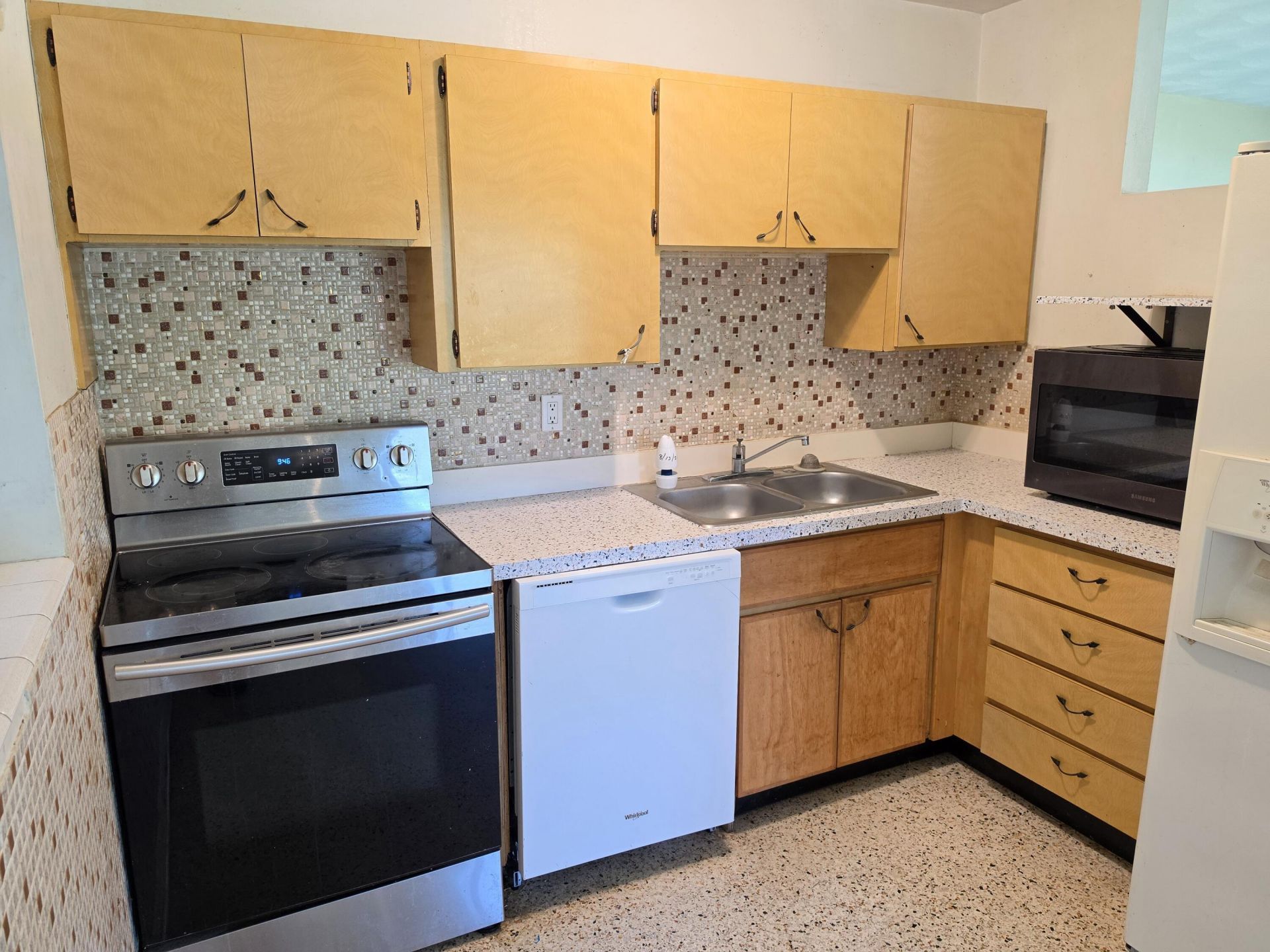4651 SE Chatham Avenue, Stuart, FL 34997 Photo