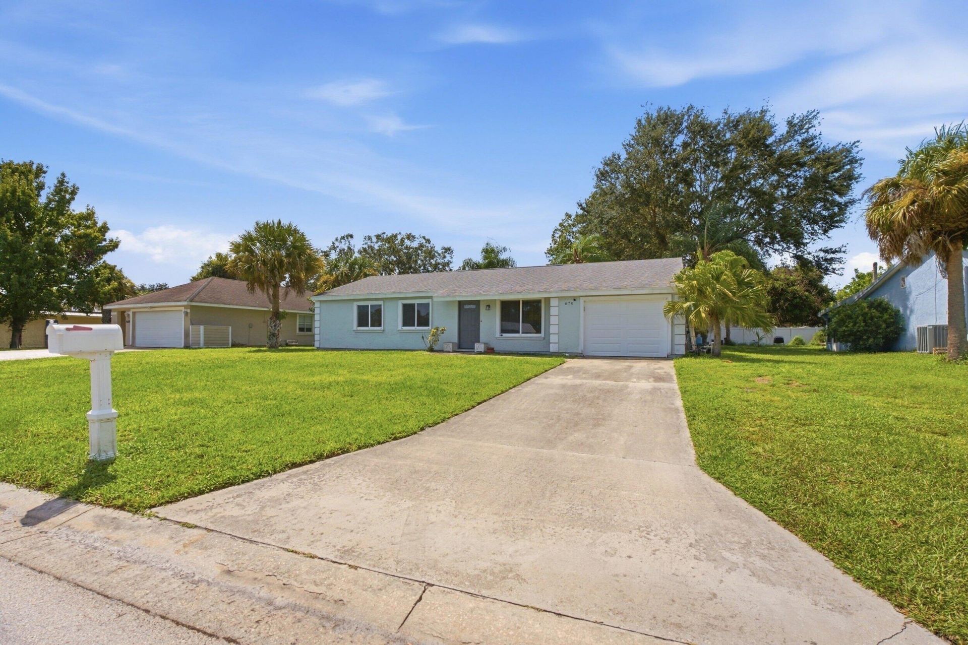 674 SW Old Briar Avenue, Port Saint Lucie, FL 34953 Photo