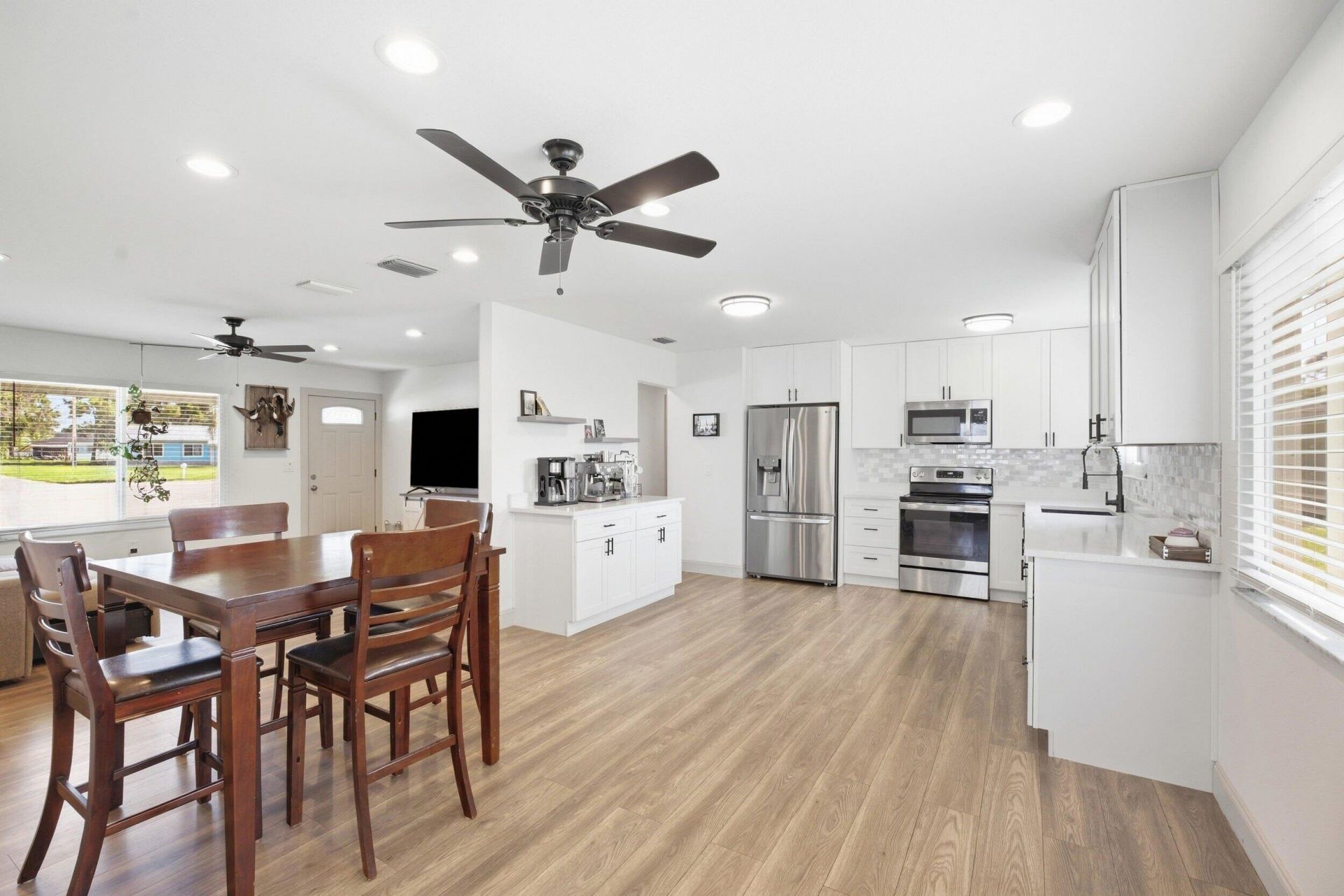 674 SW Old Briar Avenue, Port Saint Lucie, FL 34953 Photo
