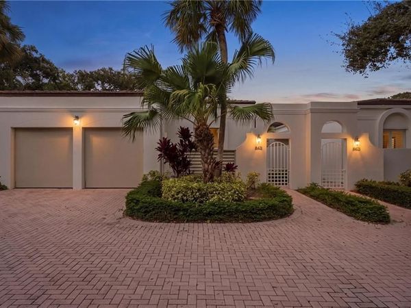 8421 SABAL PALM Court, Unit 8421, Indian River Shores, FL 32963