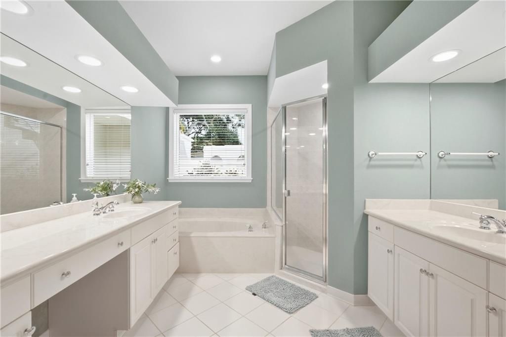 8421 Sabal Palm Court, Unit 8421, Indian River Shores, FL 32963 Photo