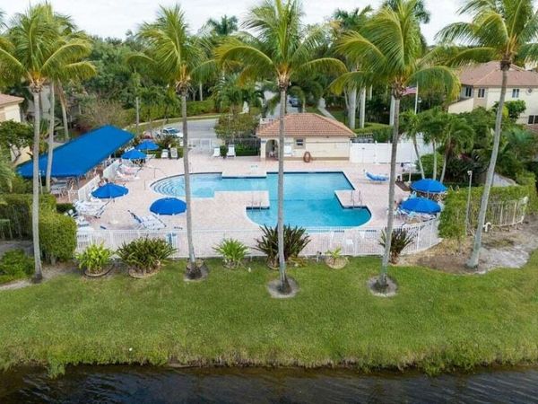 6758 VIA REGINA, Boca Raton, FL 33433