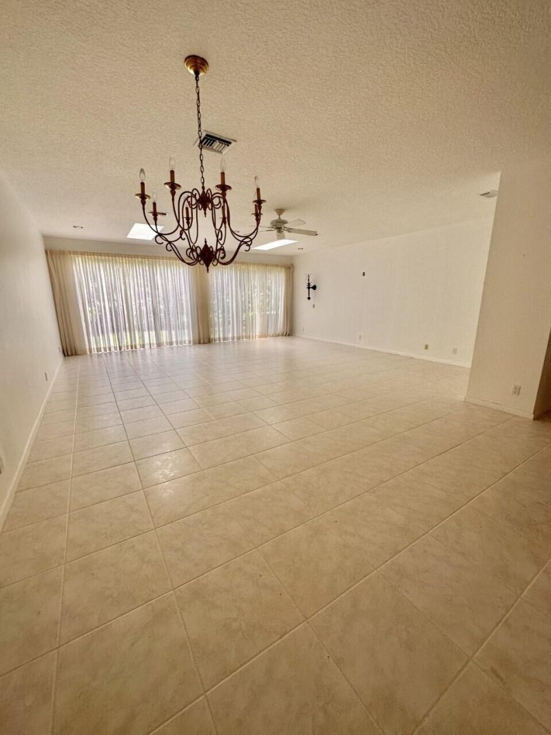 6758 Via Regina, Boca Raton, FL 33433 Photo