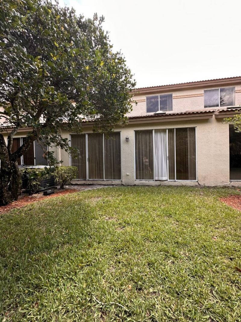 6758 Via Regina, Boca Raton, FL 33433 Photo