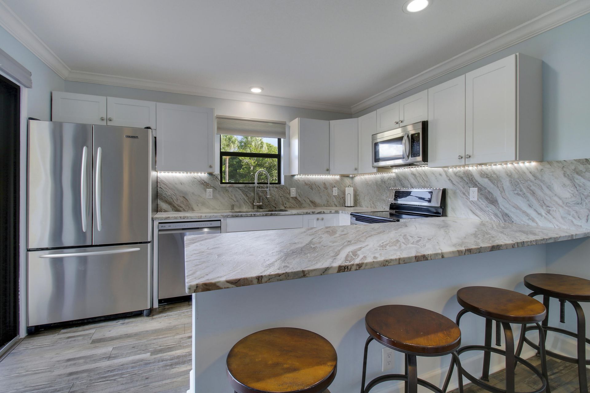 110 N Delaware Boulevard, Unit 8B, Jupiter, FL 33458 Photo