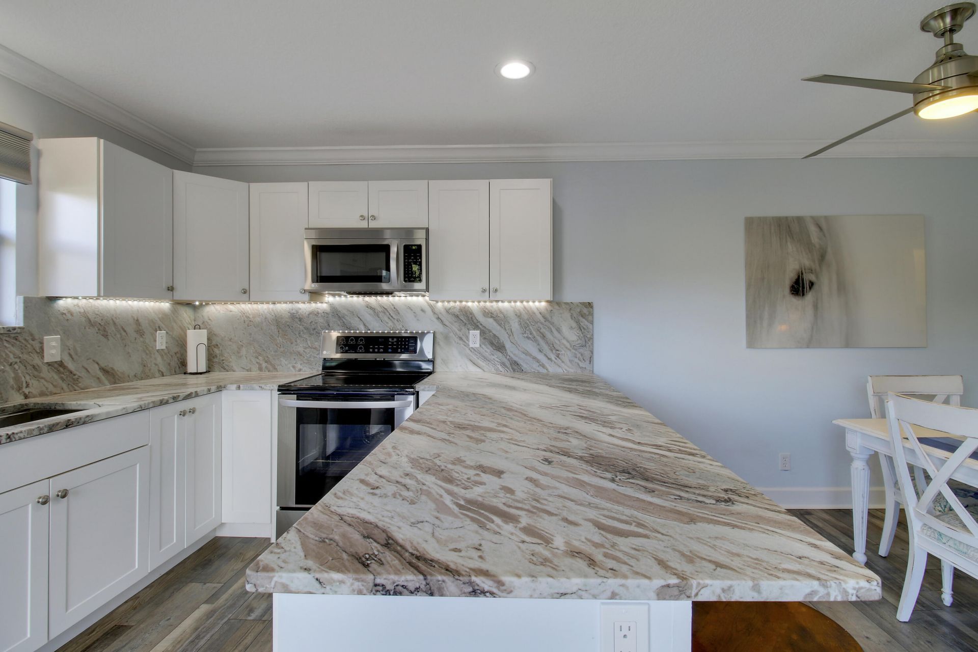 110 N Delaware Boulevard, Unit 8B, Jupiter, FL 33458 Photo
