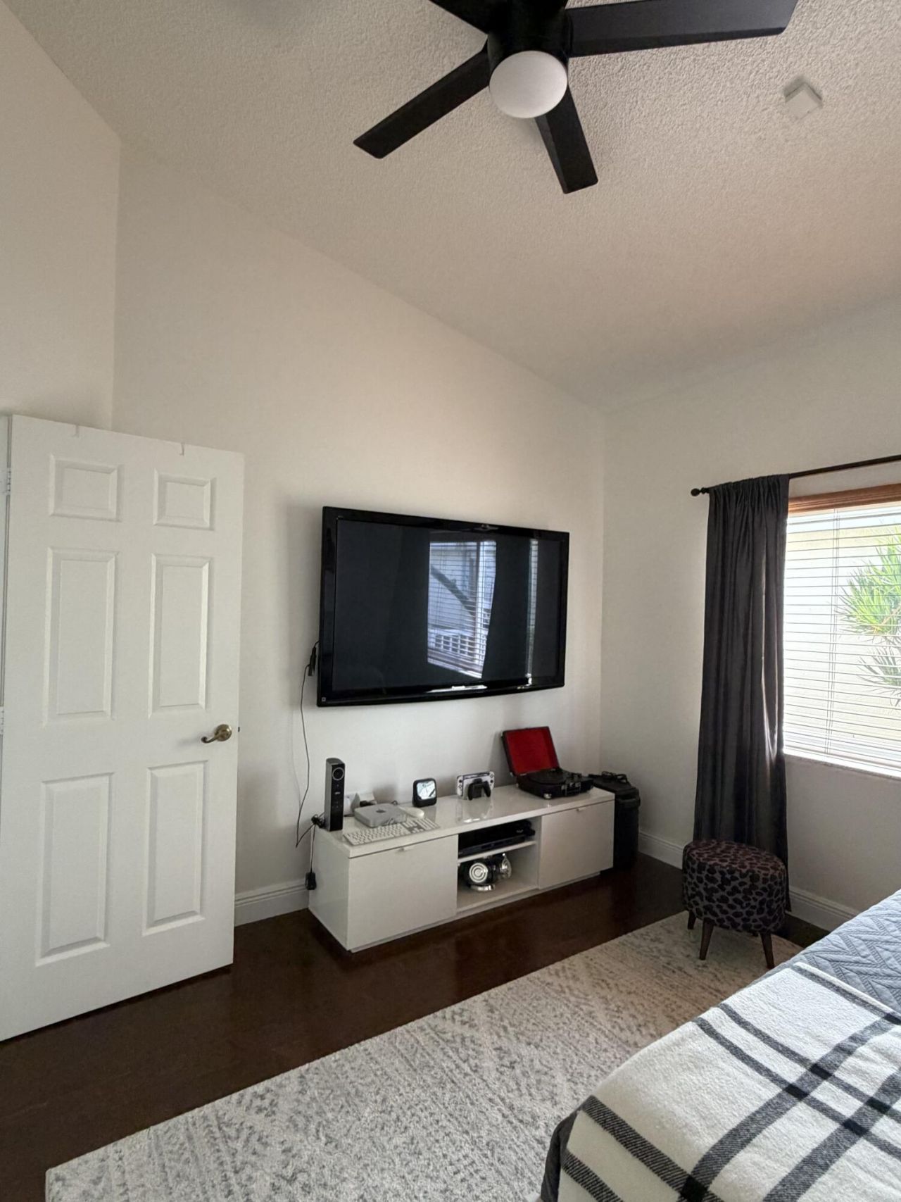 1101 Wilshire Circle E, Pembroke Pines, FL 33027 Photo