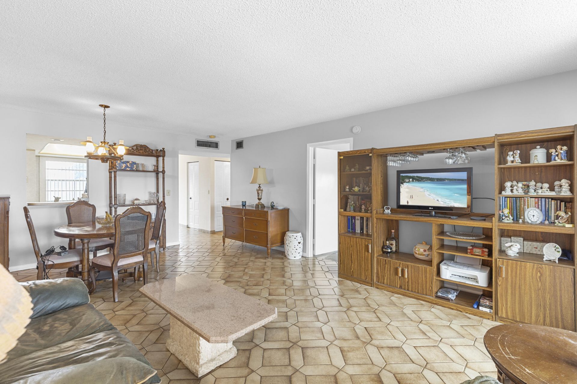 7624 NW 18th Street, Unit 407, Margate, FL 33063 Photo