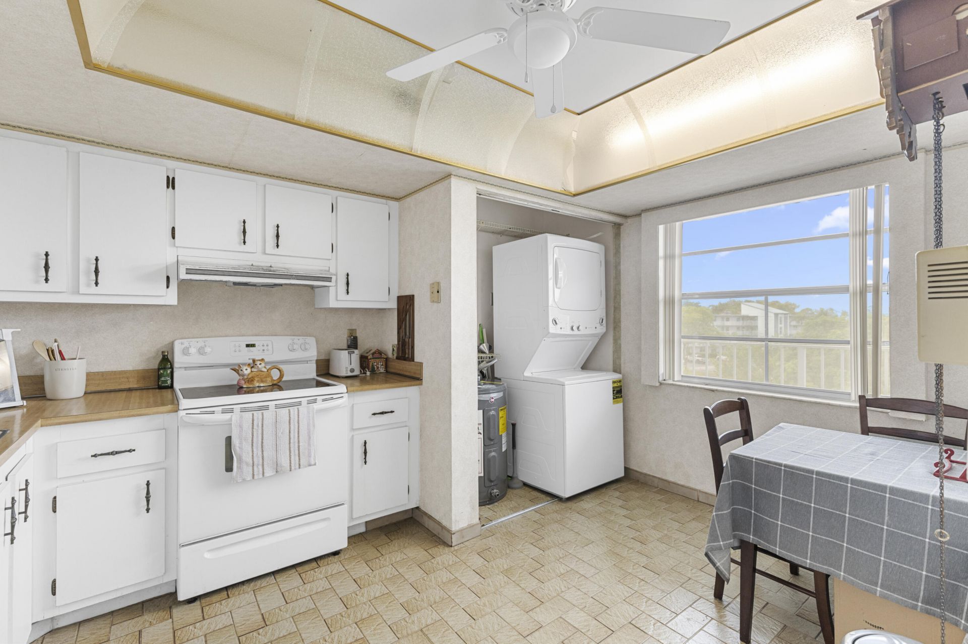 7624 NW 18th Street, Unit 407, Margate, FL 33063 Photo