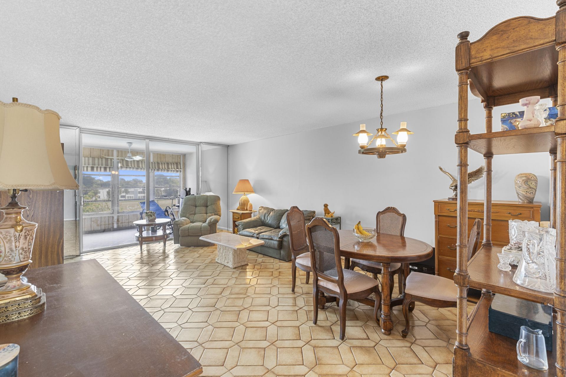 7624 NW 18th Street, Unit 407, Margate, FL 33063 Photo