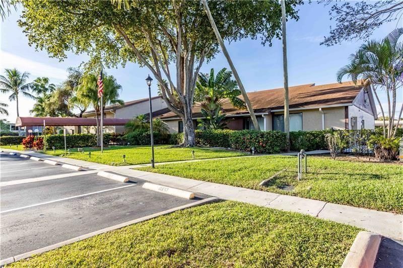 7624 NW 18th Street, Unit 407, Margate, FL 33063 Photo