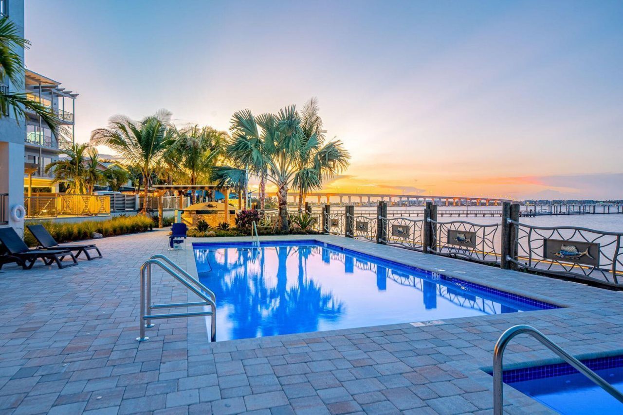 41 SW Seminole Street, Unit 410, Stuart, FL 34994 Photo