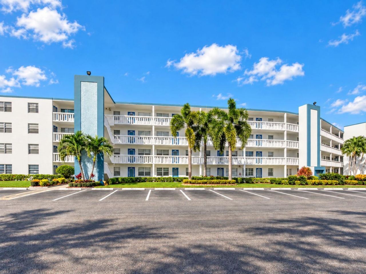 1061 Exeter D, Boca Raton, FL 33434 Photo