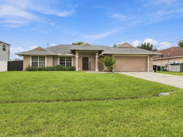 1734 SW Capehart Avenue, Port St. Lucie, FL 34953