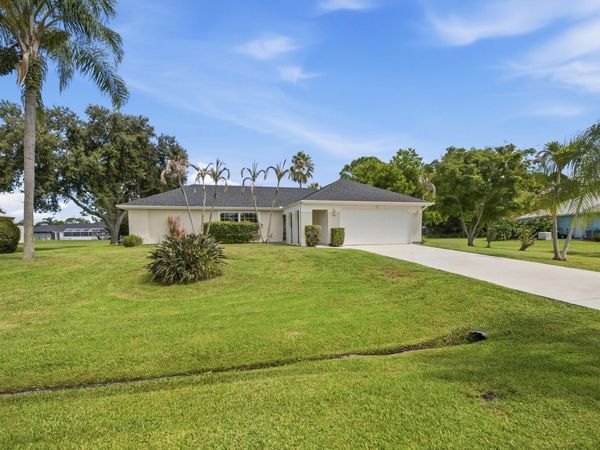 2938 SE DALHART Road, Port St. Lucie, FL 34952