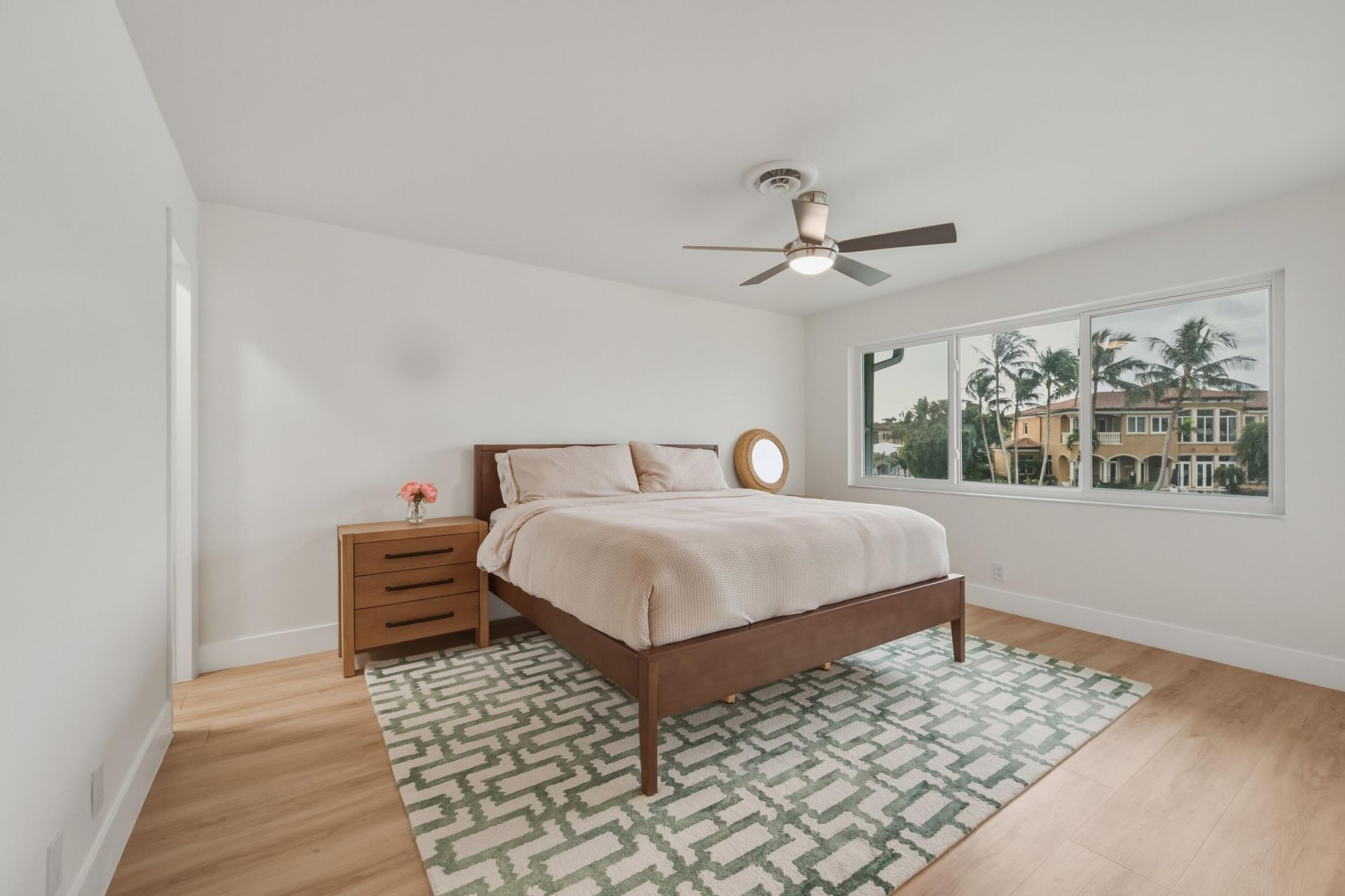 2330 NE 36th Street, Unit 11, Lighthouse Point, FL 33064 Photo