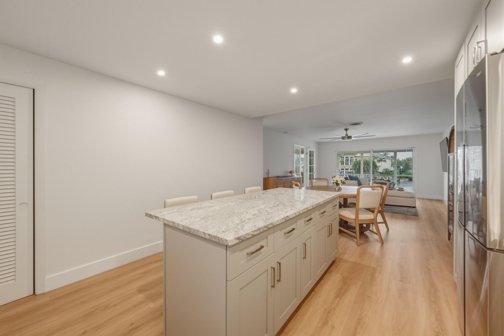 2330 NE 36th Street, Unit 11, Lighthouse Point, FL 33064 Photo