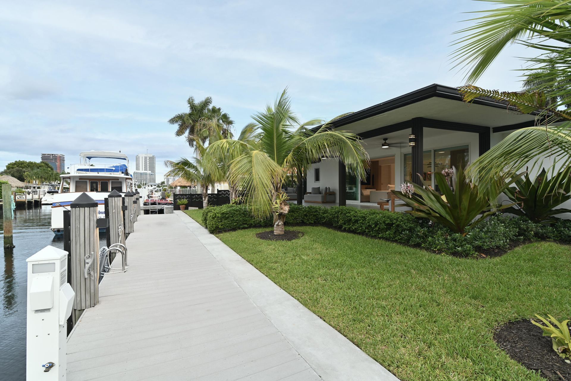 2537 SE 10th Court, Pompano Beach, FL 33062 Photo