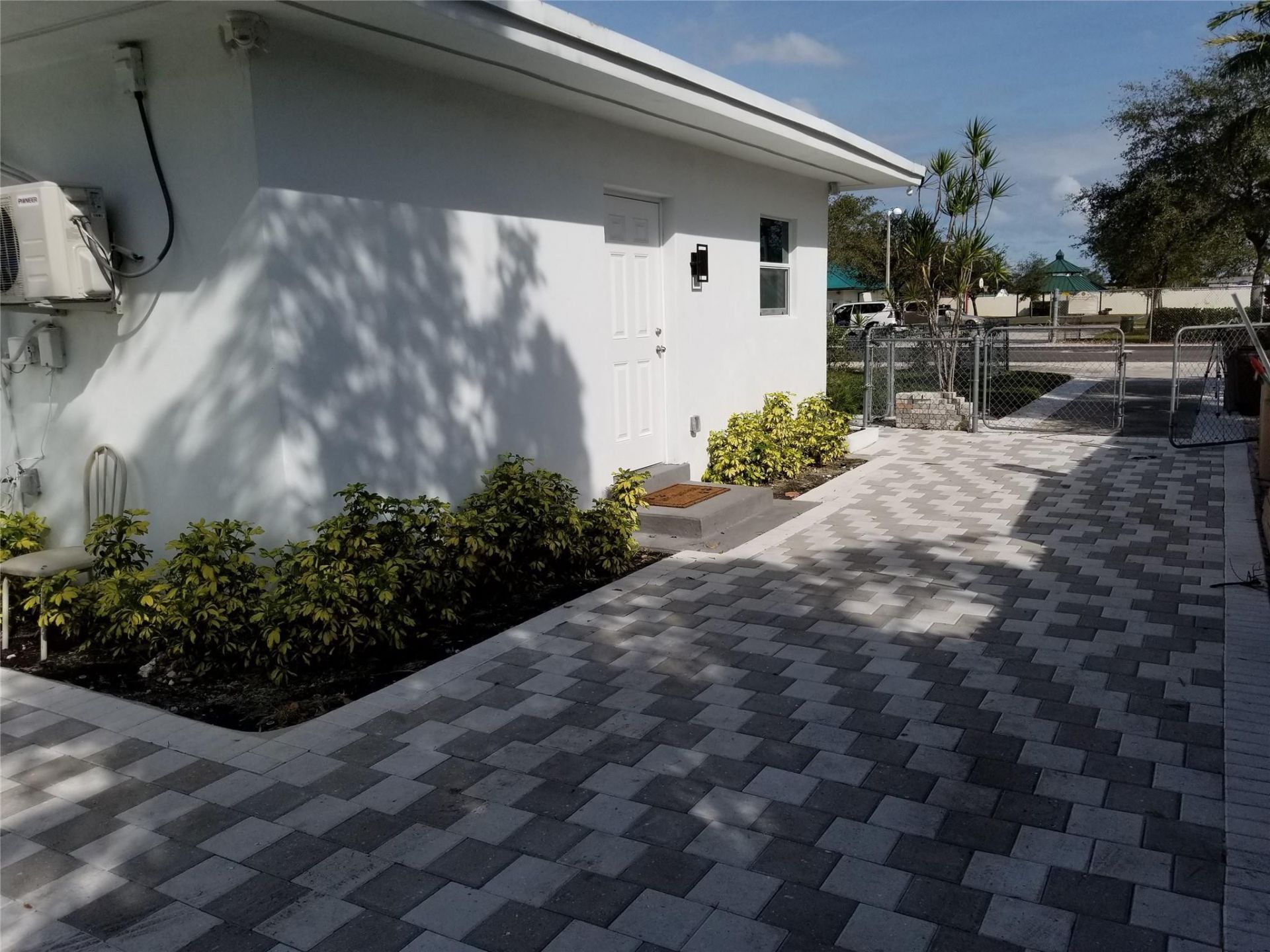 4217 SW 61st Avenue, Davie, FL 33314 Photo