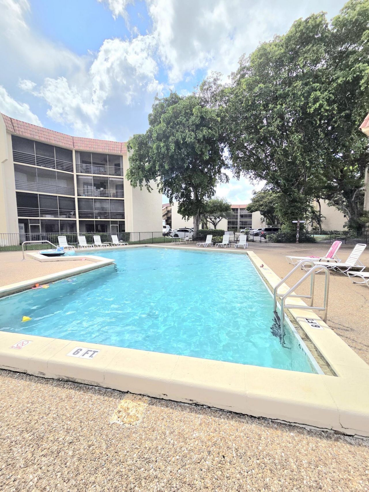 6655 W Broward Boulevard, Unit 203, Plantation, FL 33317 Photo