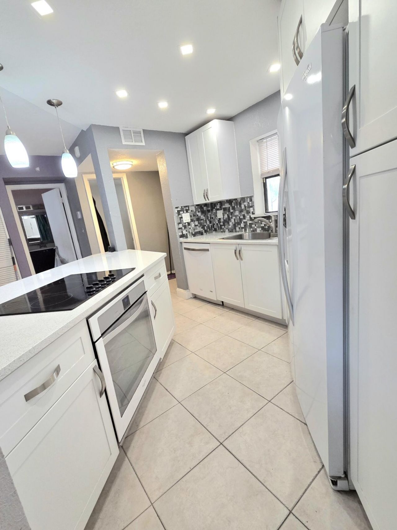 6655 W Broward Boulevard, Unit 203, Plantation, FL 33317 Photo