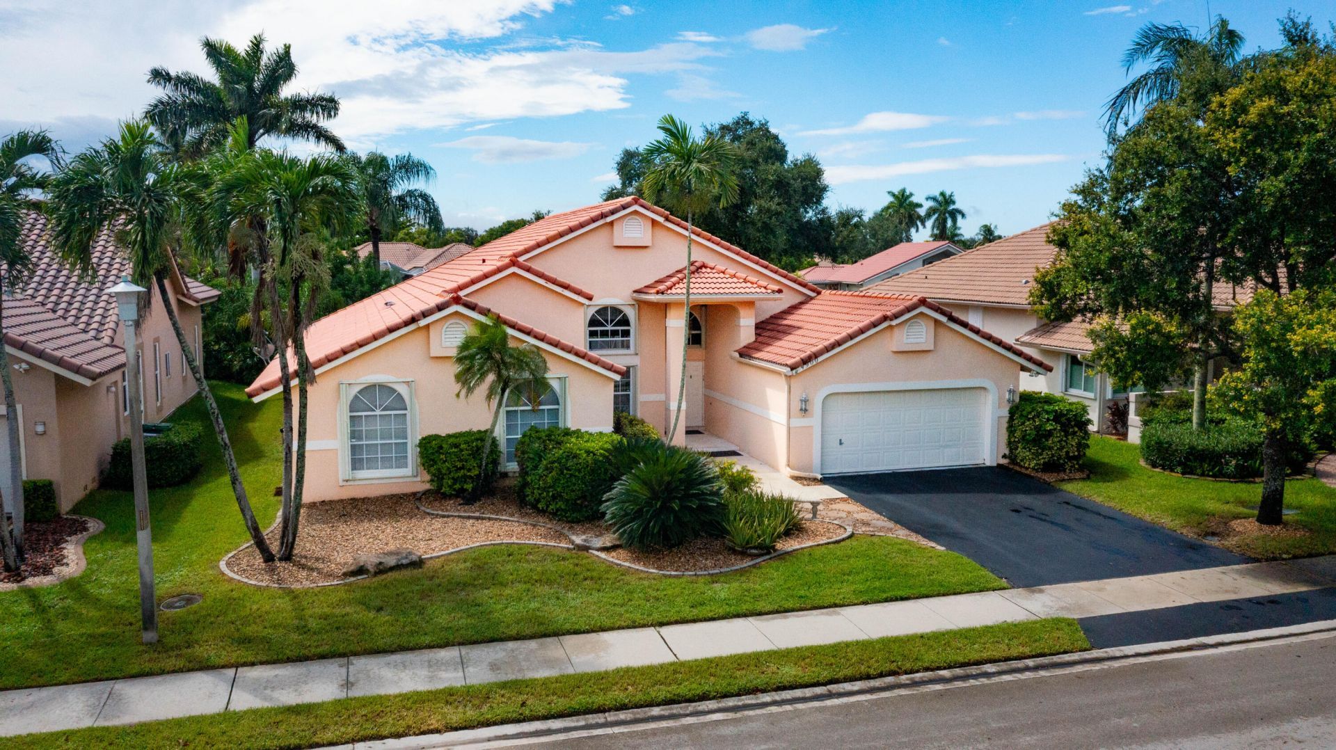 4900 NW 100th Terrace, Coral Springs, FL 33076 Photo