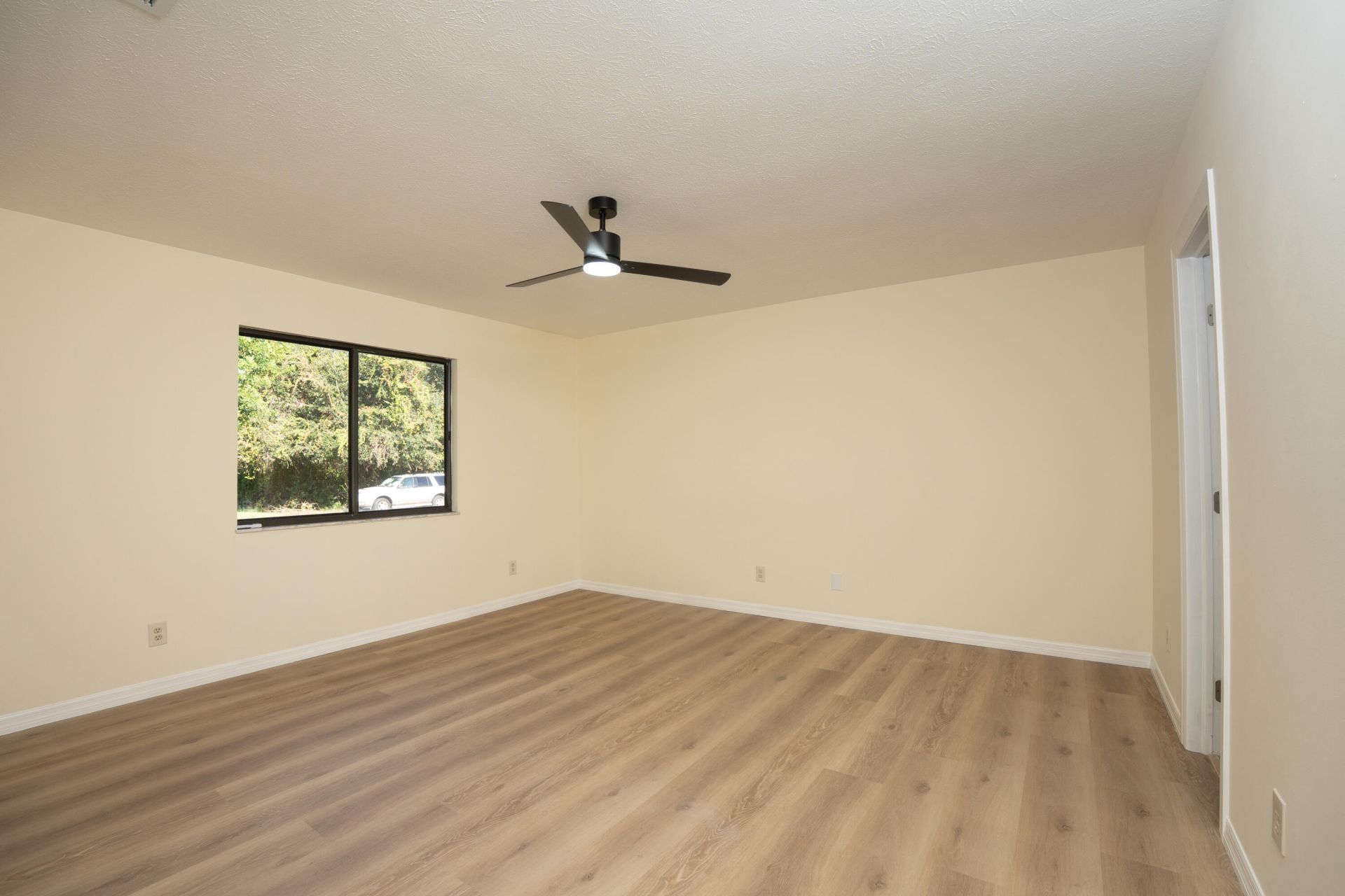 661 SW Cynthia Street, Port Saint Lucie, FL 34983 Photo