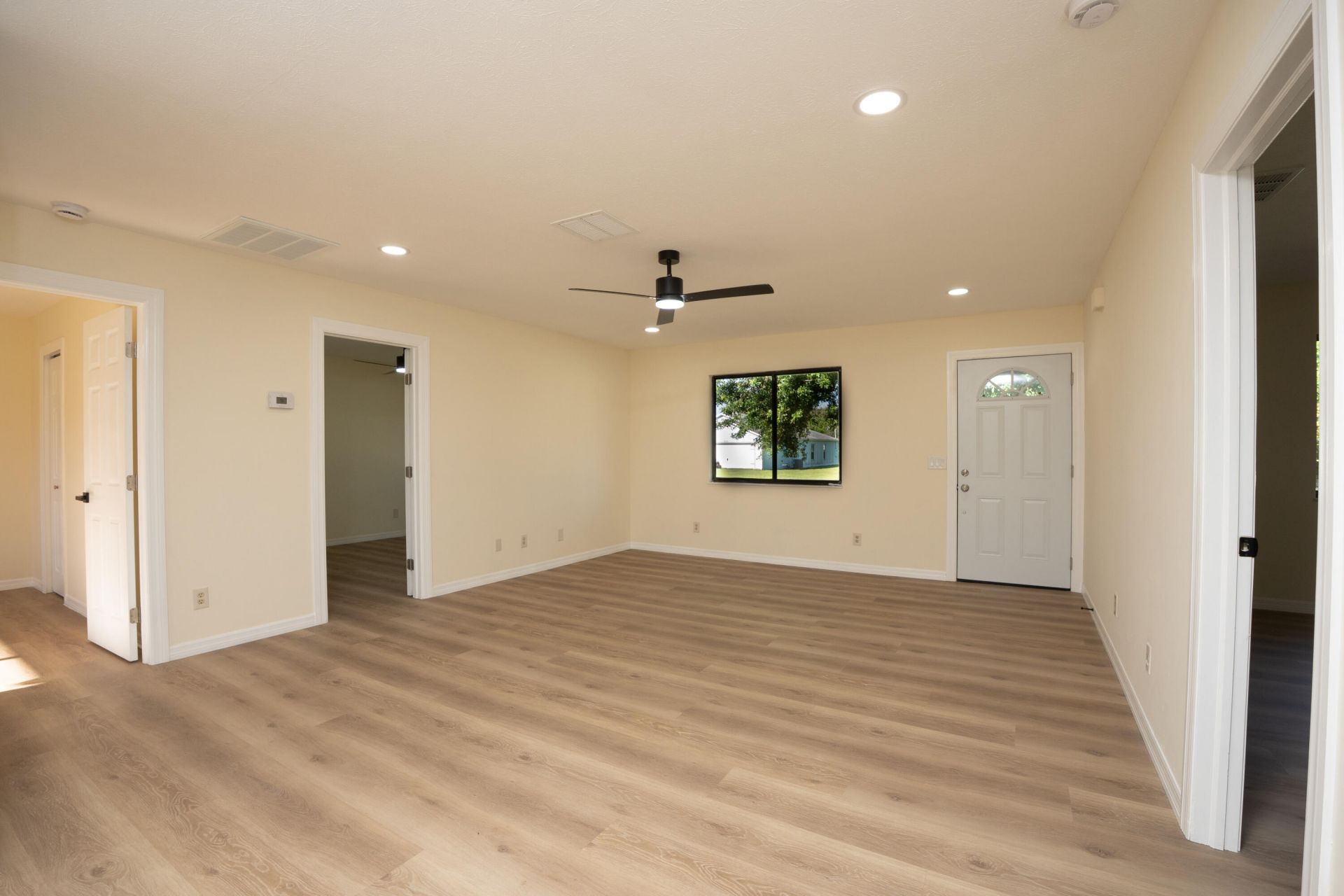 661 SW Cynthia Street, Port Saint Lucie, FL 34983 Photo
