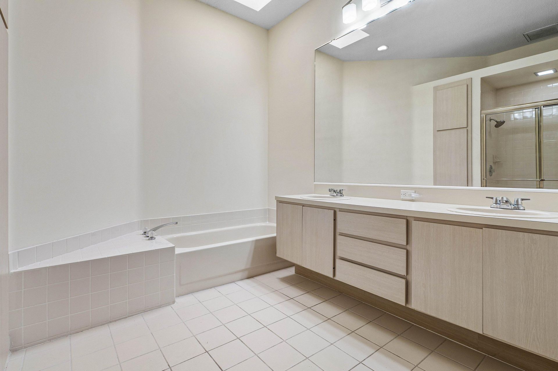 7708 SE Bay Cedar Circle, Hobe Sound, FL 33455 Photo