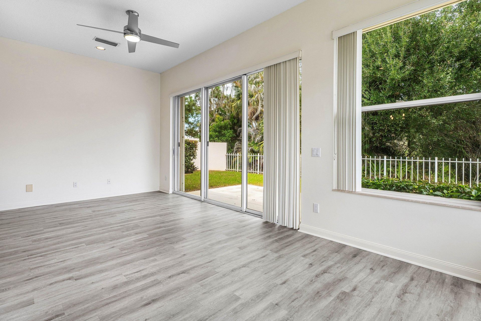 7708 SE Bay Cedar Circle, Hobe Sound, FL 33455 Photo