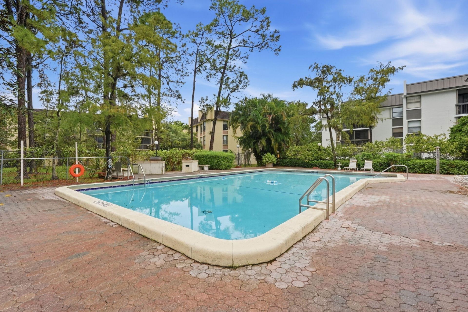 8425 Forest Hills Drive, Unit 205, Coral Springs, FL 33065 Photo