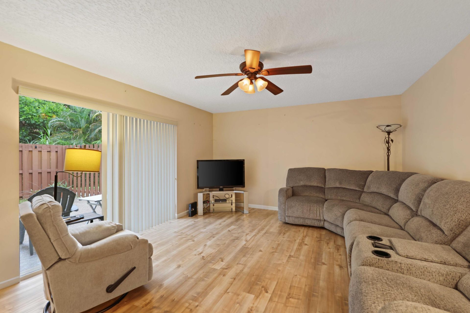 825 Center Street, Unit 39D, Jupiter, FL 33458 Photo