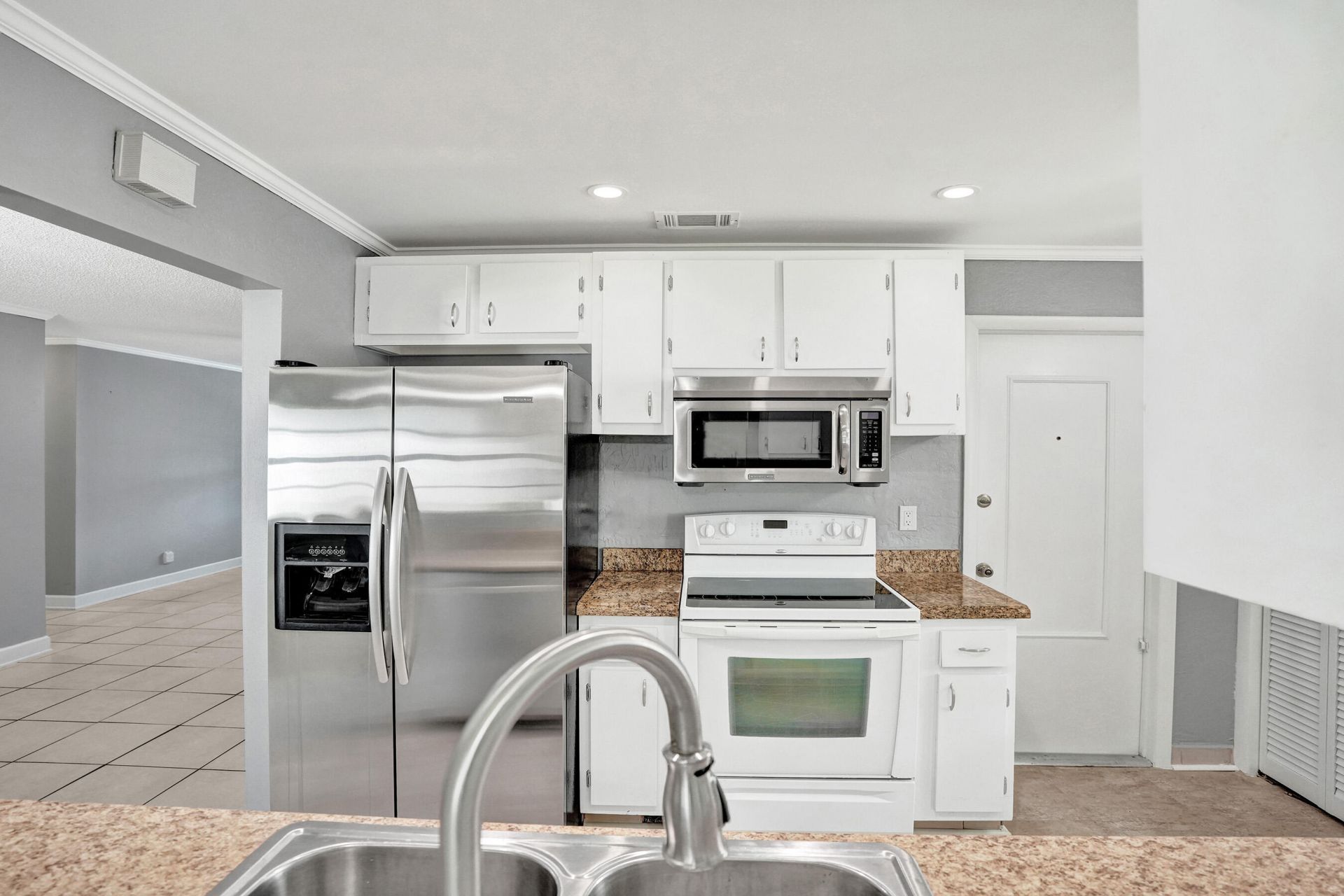 1013 SW 15th Street, Boynton Beach, FL 33426 Photo