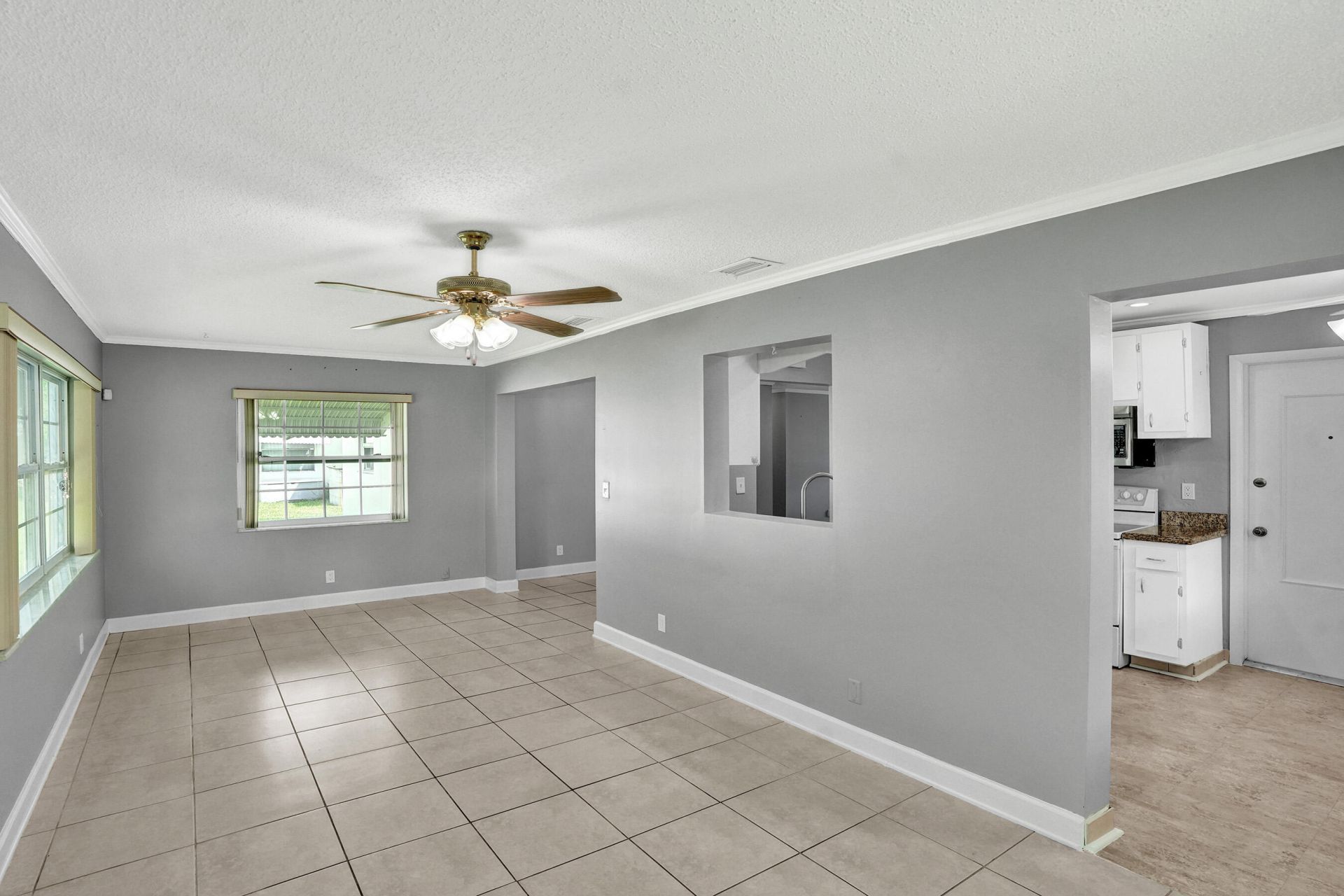 1013 SW 15th Street, Boynton Beach, FL 33426 Photo