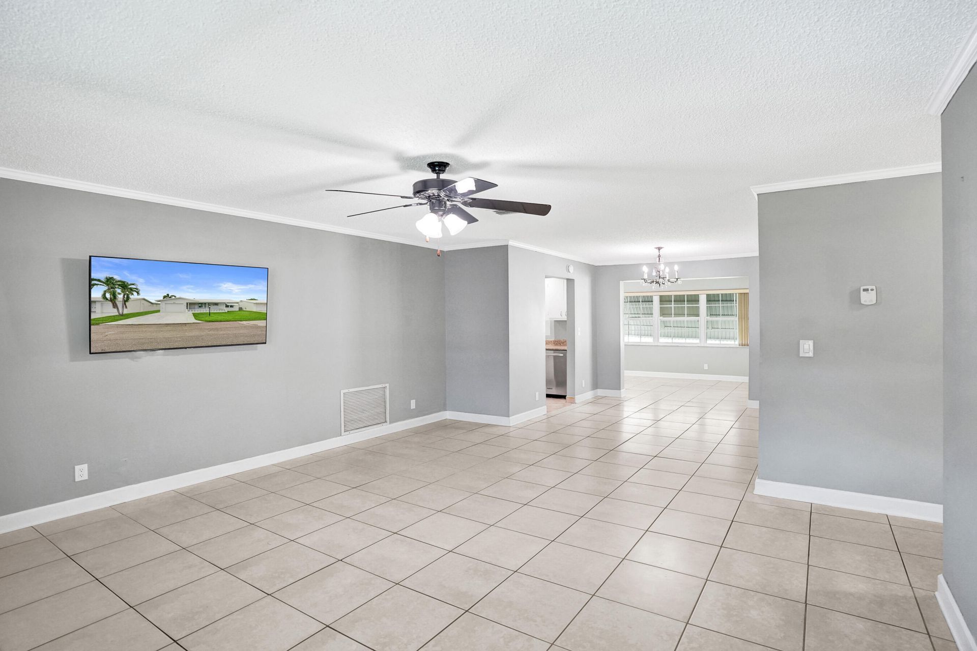1013 SW 15th Street, Boynton Beach, FL 33426 Photo