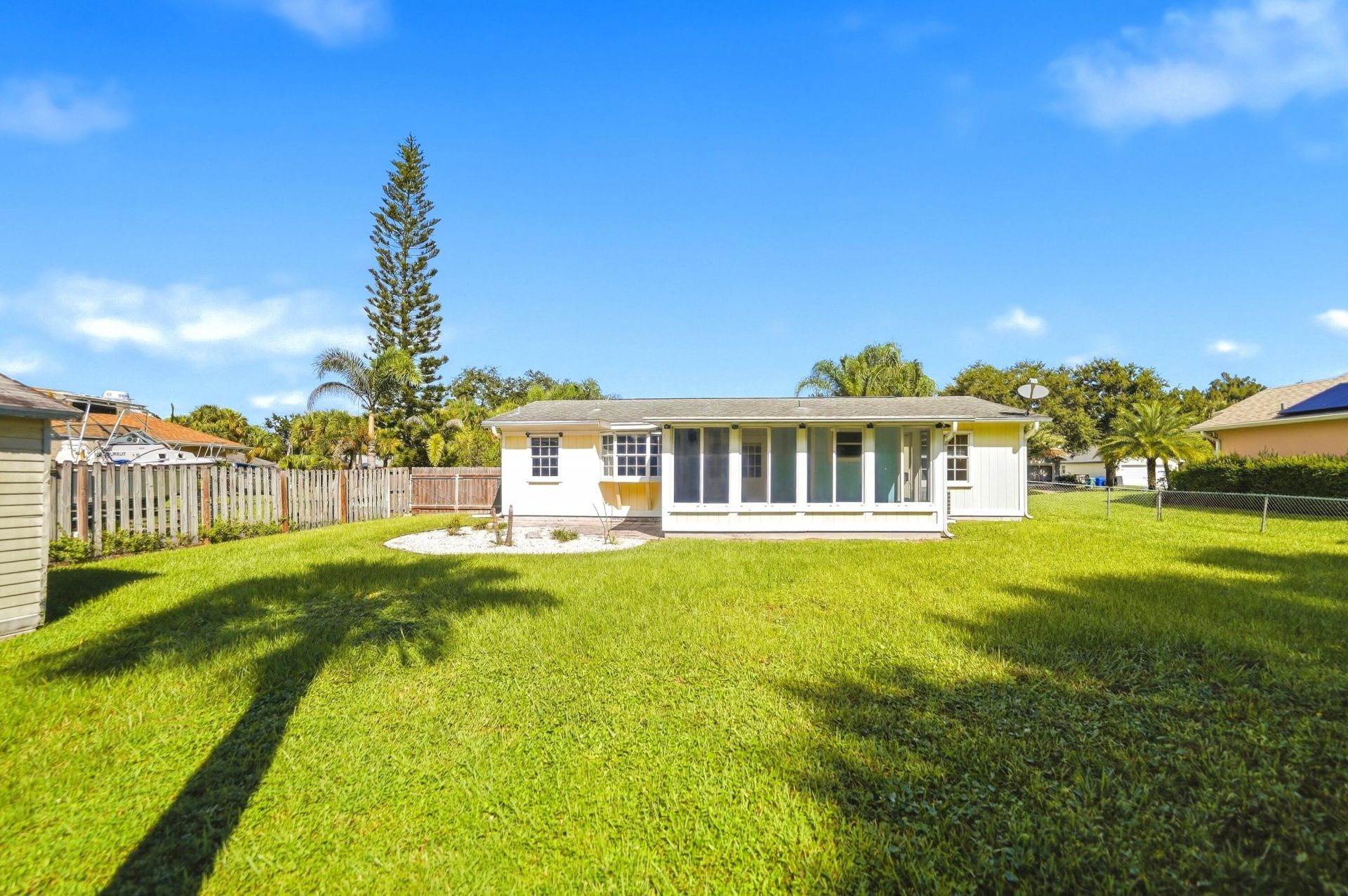 366 Bayharbor Terrace, Sebastian, FL 32958 Photo