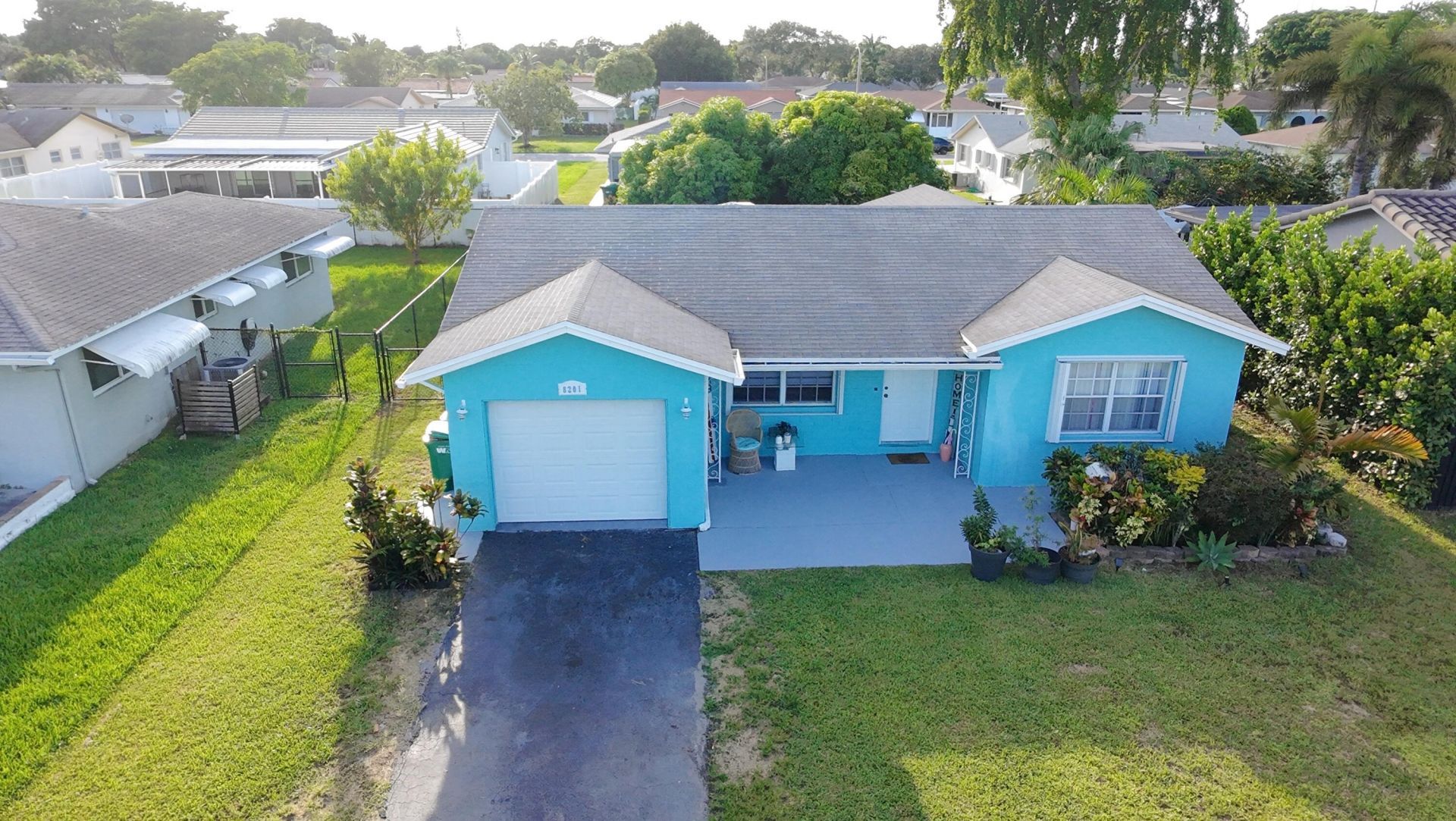 8201 NW 103rd Avenue, Tamarac, FL 33321 Photo