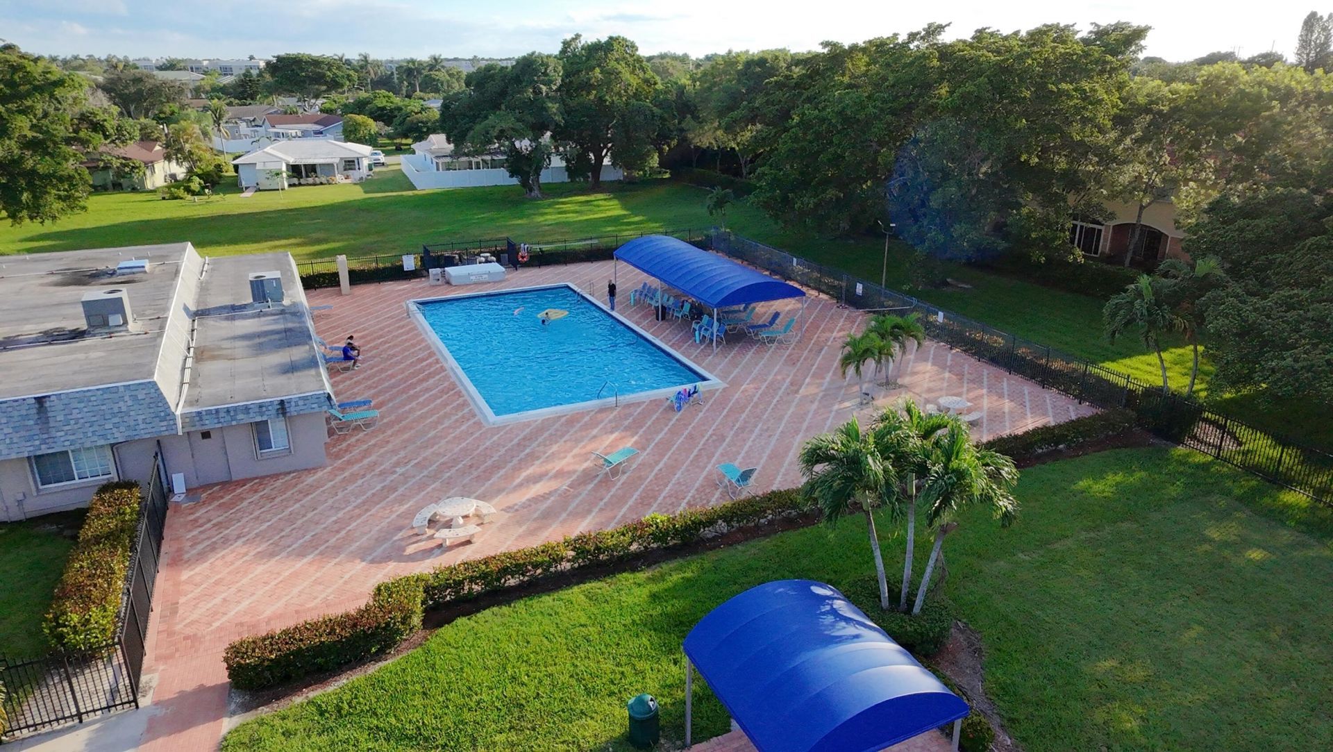 8201 NW 103rd Avenue, Tamarac, FL 33321 Photo