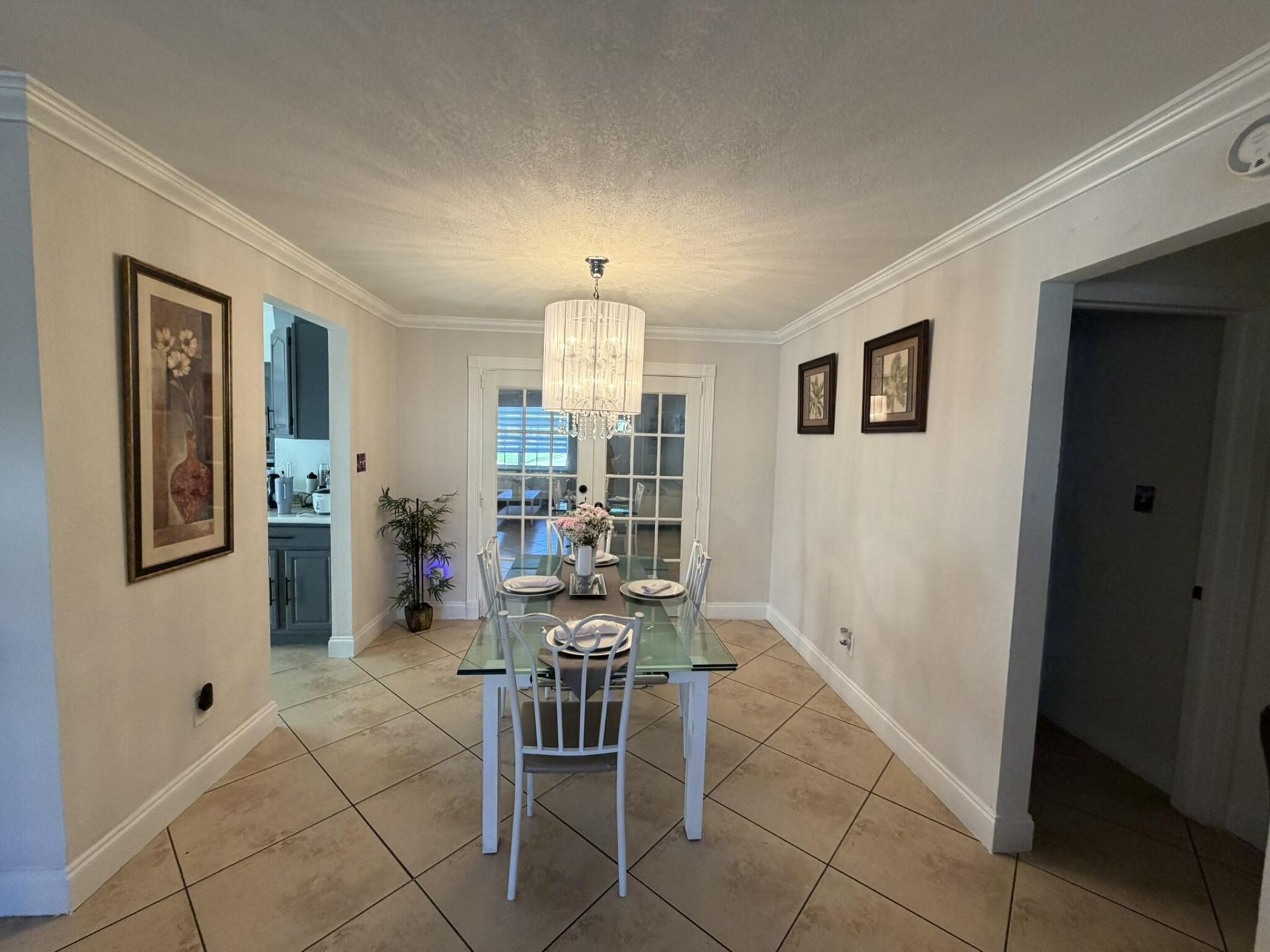 8201 NW 103rd Avenue, Tamarac, FL 33321 Photo