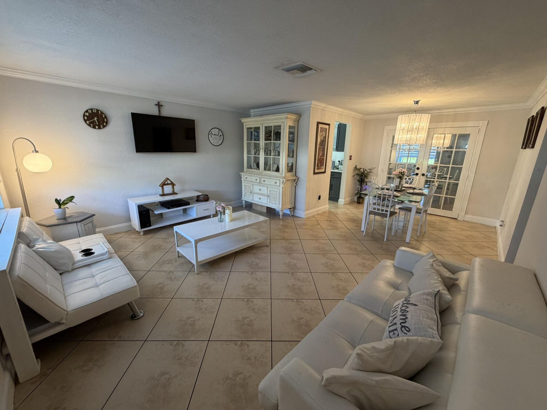 8201 NW 103rd Avenue, Tamarac, FL 33321 Photo
