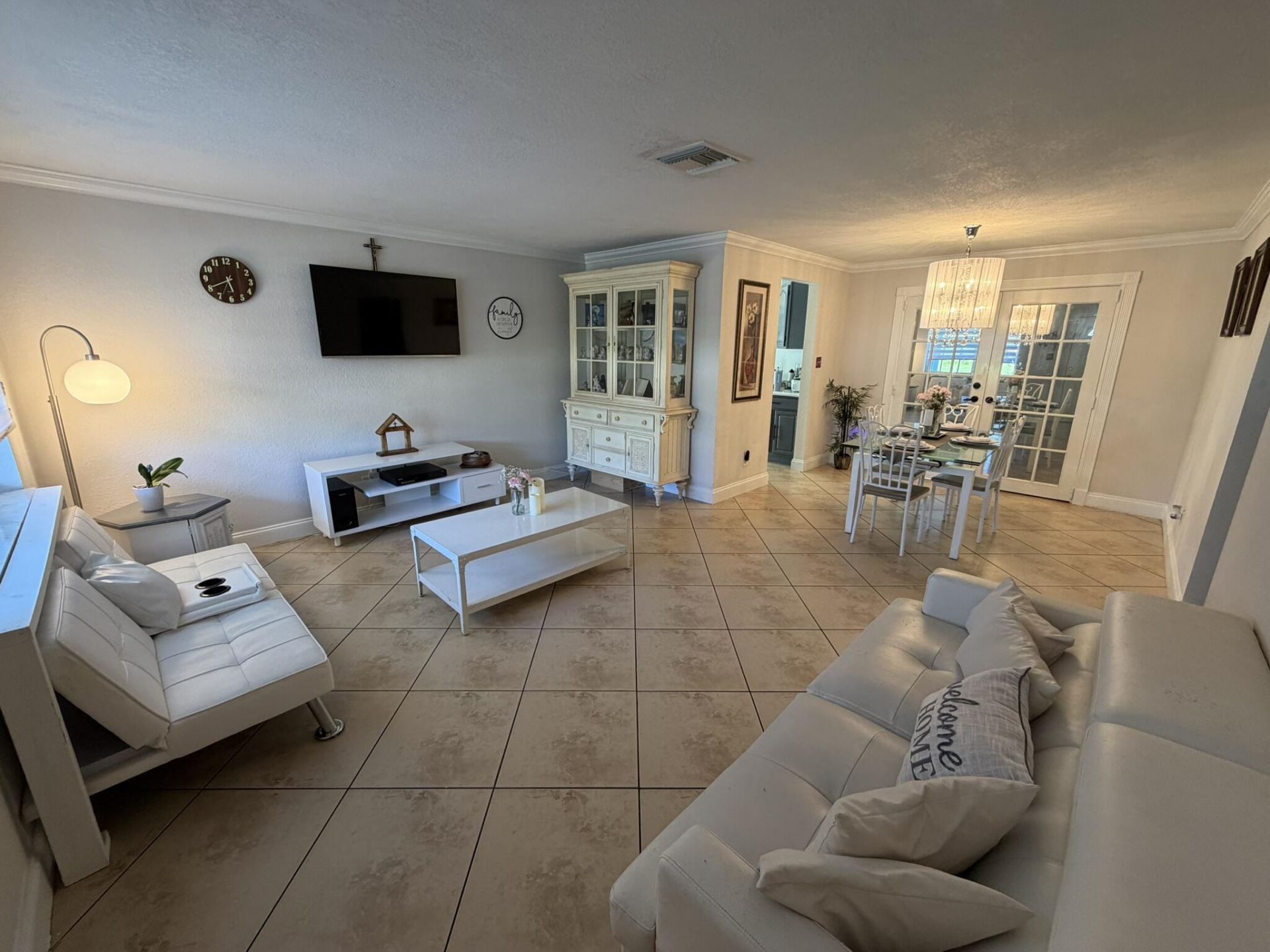 8201 NW 103rd Avenue, Tamarac, FL 33321 Photo