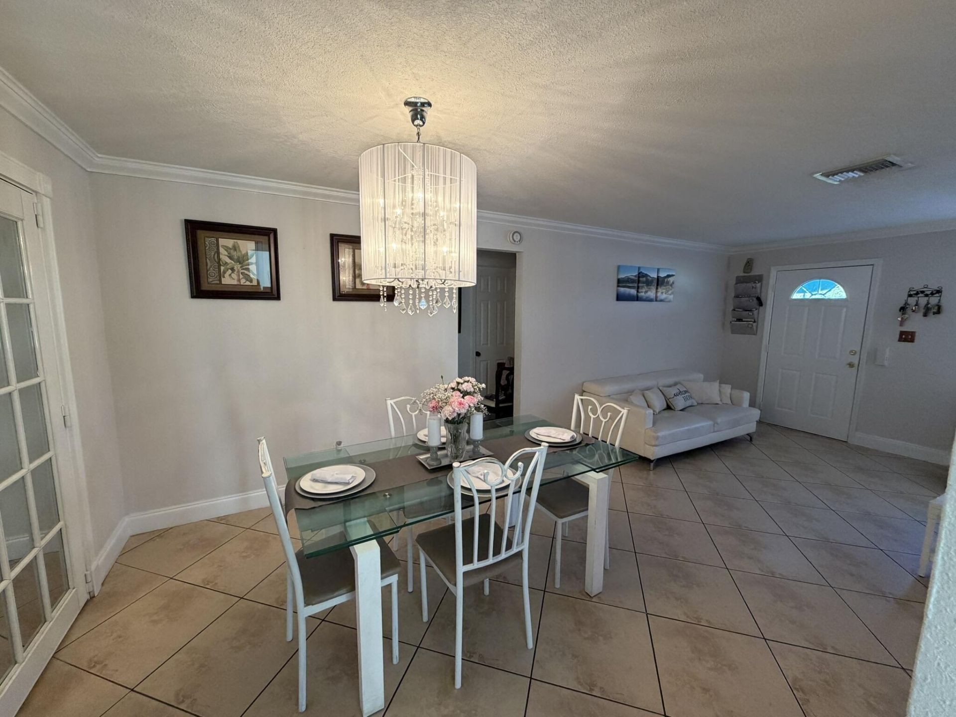 8201 NW 103rd Avenue, Tamarac, FL 33321 Photo