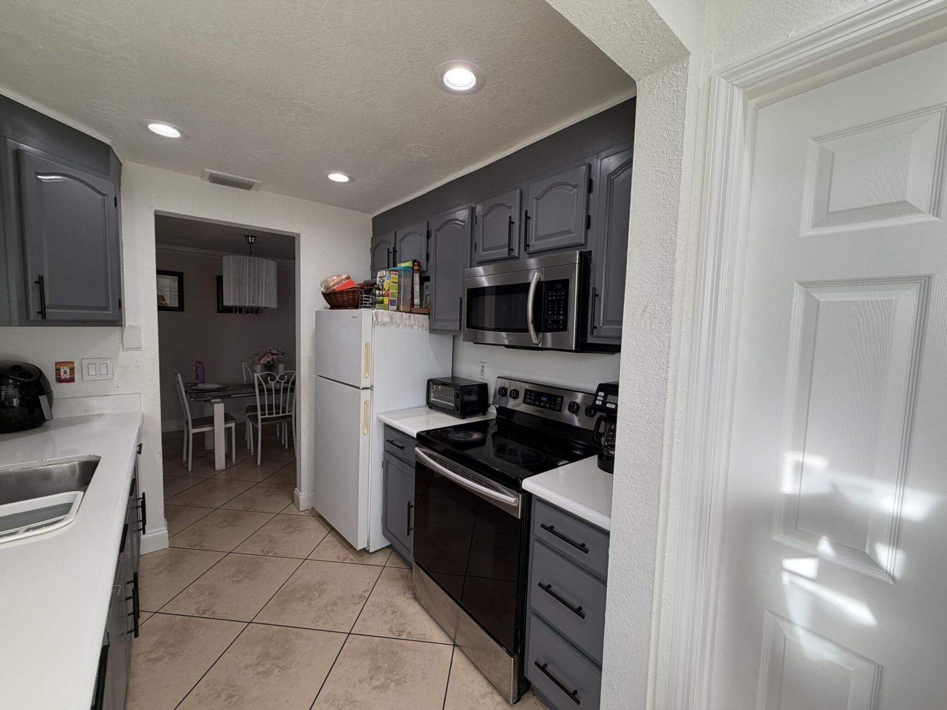 8201 NW 103rd Avenue, Tamarac, FL 33321 Photo