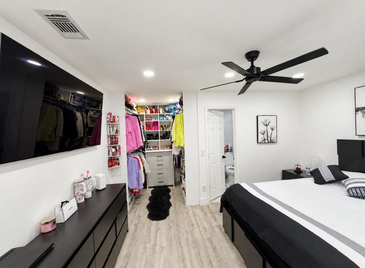 1034 Manor Drive, Palm Springs, FL 33461 Photo