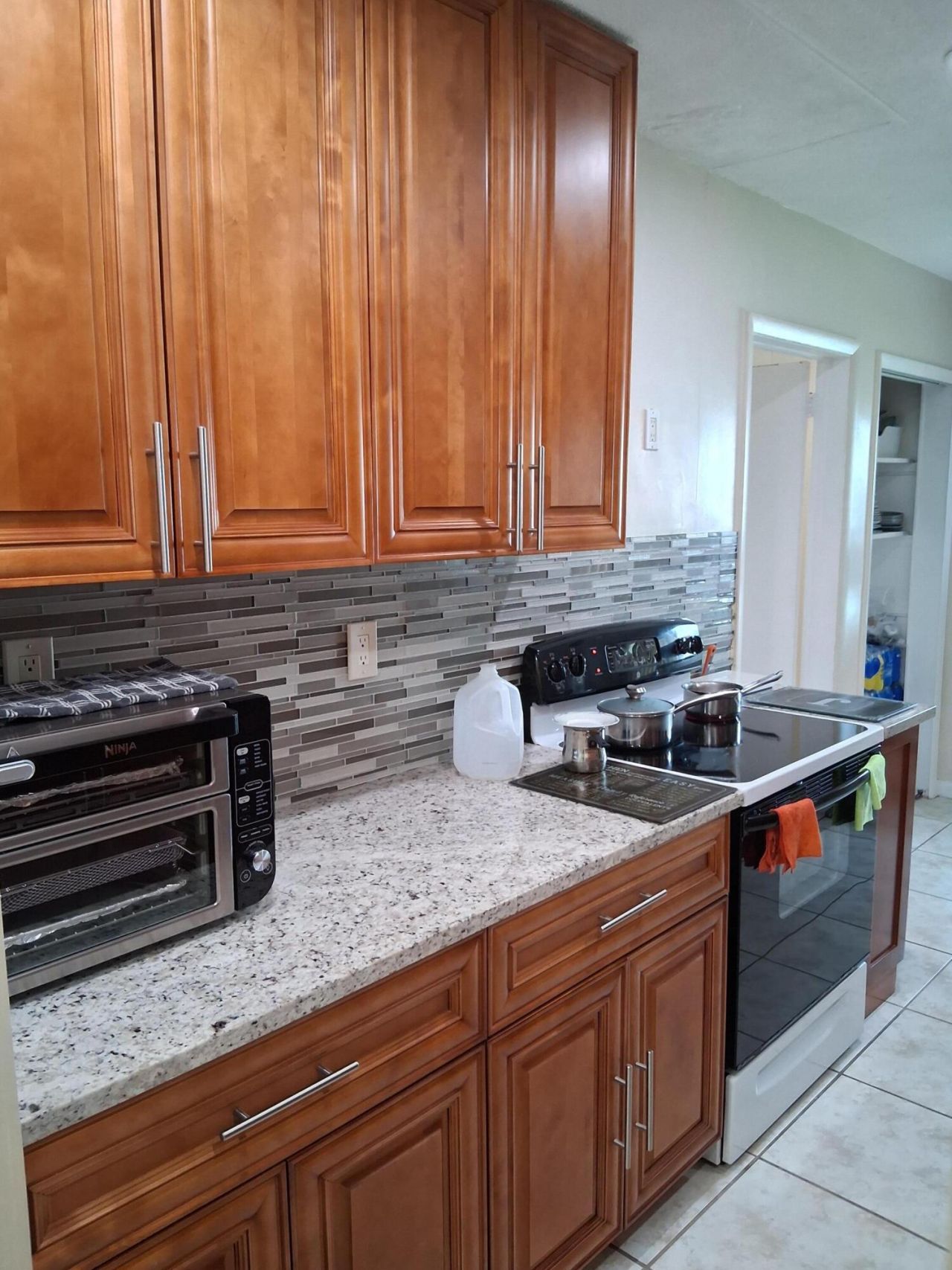 4250 NW 49th Terrace, Lauderdale Lakes, FL 33319 Photo