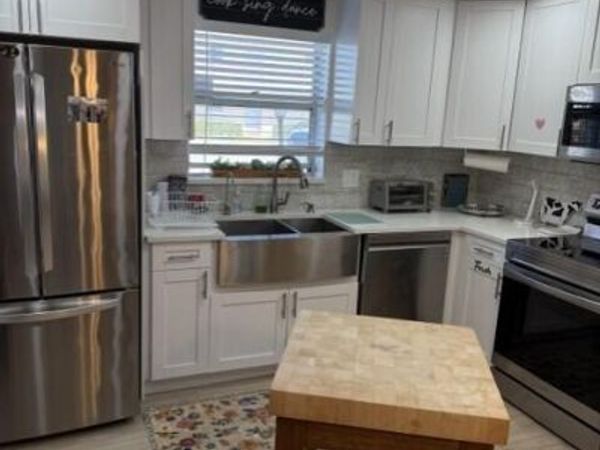 105 Oxford 600, West Palm Beach, FL 33417